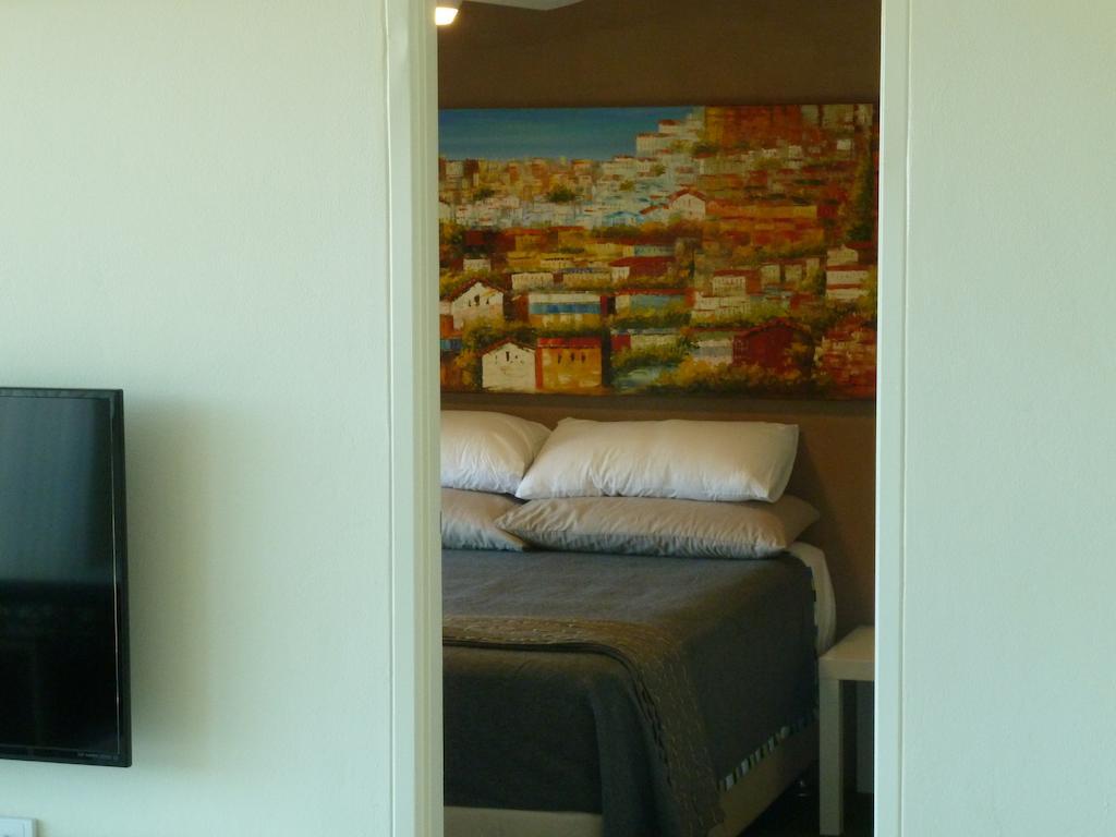 Montgomery Apartments ฟอร์สเตอร์ ห้อง รูปภาพ